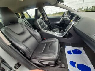 Volvo V60 OCEAN RACE AWD 2.4 151кВ