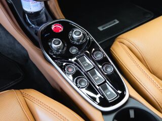 McLaren GT Premium Pack Twin-Turbo 4.0 V8 456kW