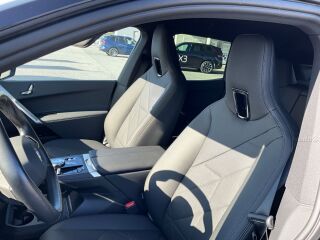 BMW iX xDrive 40 240кВ