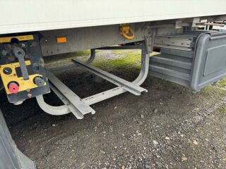 Schmitz SKO24L-13.4 FP60 2460mm TIR CARRIER VECTOR 1850