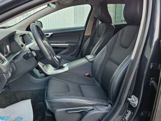 Volvo V60 Momentum Savile Grey 2.0 D2 88kW