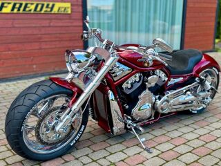 Harley-Davidson VRSCA V-Rod Supercharged 200/300 V2 Revolution 86kW