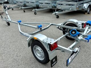 Tiki Treiler BX600-L paadihaagis 4.5 meetrisele paadile