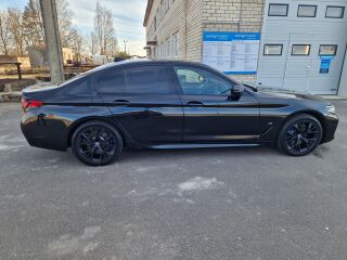 BMW 530 xDrive M-pakett 3.0 210kW