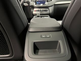 Volvo XC90 B5 Black Optic 2.0 173kW