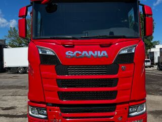 Scania S730 B6X4NB 16.0 V8 537kW