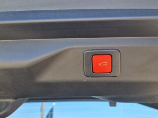 Peugeot 3008 GT Hybrid 145 e-DCS6 1.2 100kW