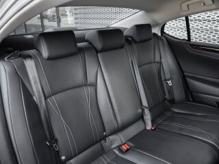 Lexus IS 300h 2.5 131kW