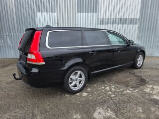 Volvo V70 Momentum Black Solid 2.0 88kW