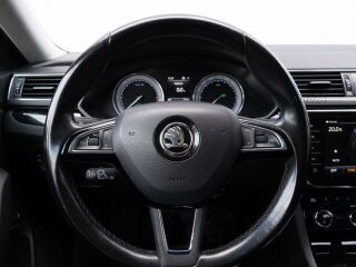 Skoda Superb 2.0 140кВ