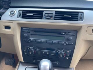 BMW 325 2.5 160kW
