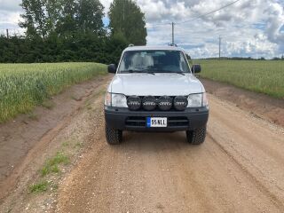 Toyota Land Cruiser 90 3.4 131кВ