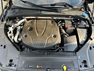 Volvo S90 INSCRIPTION AWD 2.0 D5 173kW