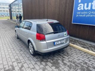 Opel Signum 2.2 92kW
