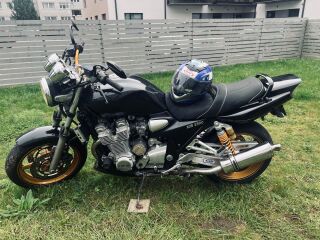 Yamaha XJR 1300