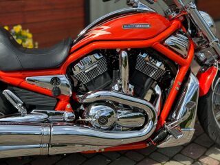 Harley-Davidson VRSCSE Screamin' Eagle CVO V-Rod V2 Revolution 92kW