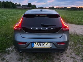 Volvo V40 2.0 110kW