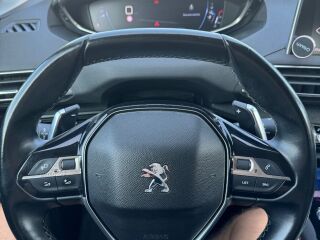 Peugeot 5008 1.2 96kW