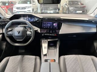Peugeot 408 Allure Pack PureTech 1.2 96kW