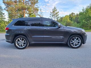 Jeep Grand Cherokee 3.0 184кВ