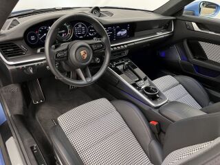 Porsche 911 Turbo S 3.7 478kW