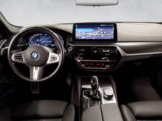 BMW 530 e xDrive Touring M Sport 2.0 215kW