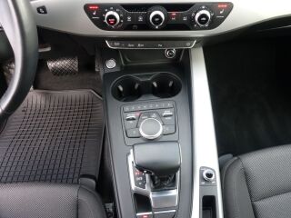 Audi A4 Avant 40 EU6 2.0 R4 TDI 140kW