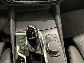 BMW 530 E XDRIVE 135kW