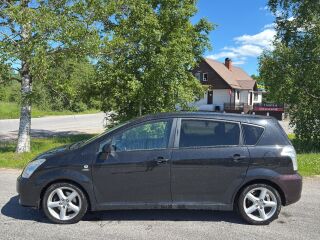 Toyota Corolla Verso 2.2 130kW