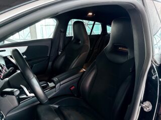 Mercedes-Benz CLA 220 AMG line 2.0 140kW
