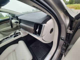 Volvo V90 Cross Country 2.0 145kW