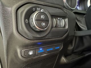 Jeep Wrangler Rubicon PHEV MY23 Baltics 2.0 200kW