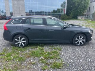 Volvo V60 PLUG IN HYBRID 2.4 R5 D6 158кВ