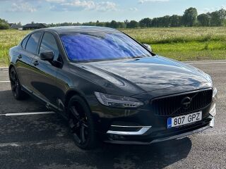 Volvo S90 INSCRIPTION AWD 2.0 D5 173kW