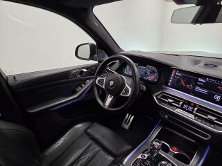 BMW X7 M50D 3.0 294kW