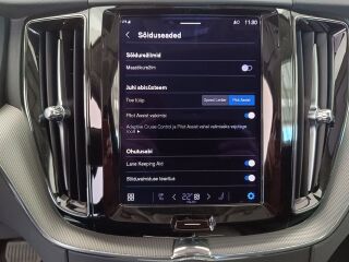 Volvo XC60 AWD B4 KERS 2.0 145kW