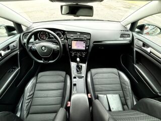Volkswagen Golf Variant Highline Facelift EU5 2.0 R4 TDI BMT 110кВ