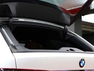 BMW 320 d xDrive Touring M-Sportpakett LCI 2.0 MHEV 140kW
