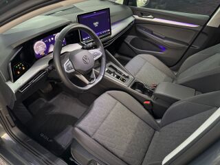 Volkswagen Golf Life 30Y 1.5 eTSI 85kW