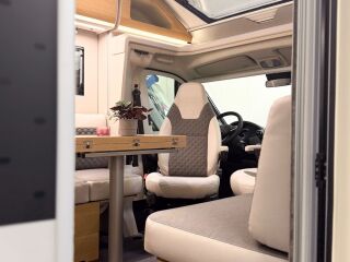 Adria MATRIX 650 DC 60Y edition LUXE ALL IN LiFePo4 2.2 FIAT MultiJet3 2,2 HD 103kW