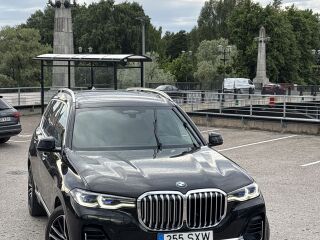 BMW X7 3.0 250kW