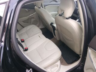 Volvo V40 Summum 1.6 84кВ