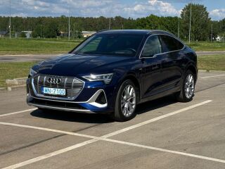 Audi e-tron S line 300kW