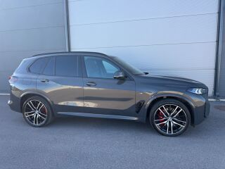 BMW X5 xDrive30d M-Sportpakett 3.0 MHEV 210kW