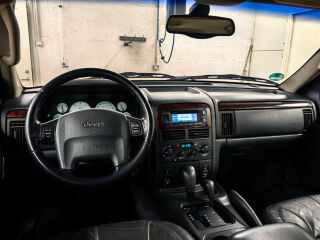 Jeep Grand Cherokee 2.7 120kW