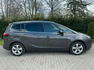 Opel Zafira TOURER 2.0 121kW