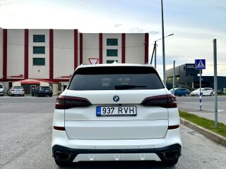 BMW X5 45e 3.0 210kW