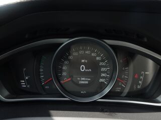 Volvo V40 SUMMUM 2.0 R5 110kW