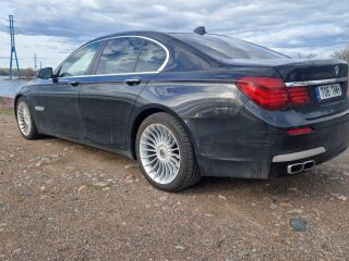 BMW 750 3.0 280кВ
