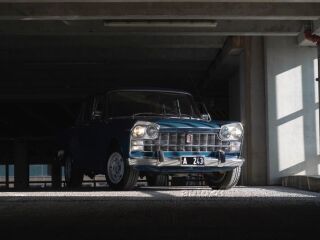 Fiat 2300 Berlina Lusso 2.3 R6 86kW